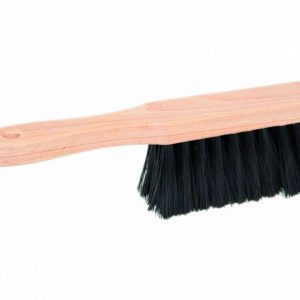 Щітка для одягу дер основа 28х4см /