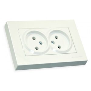 Розетка Multusan подвійна б/з біла в 1 коробку 16А 47-01-07 /